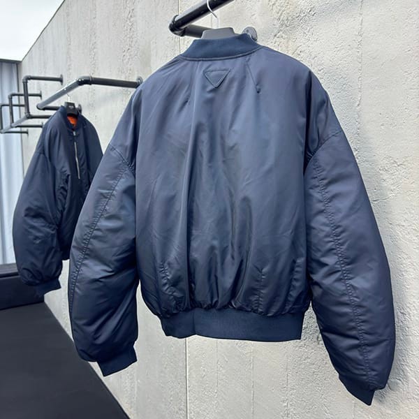 セール新作プラダ コピー◆Re‐Nylon オーバーサイズ ボンバージャケット puw84148